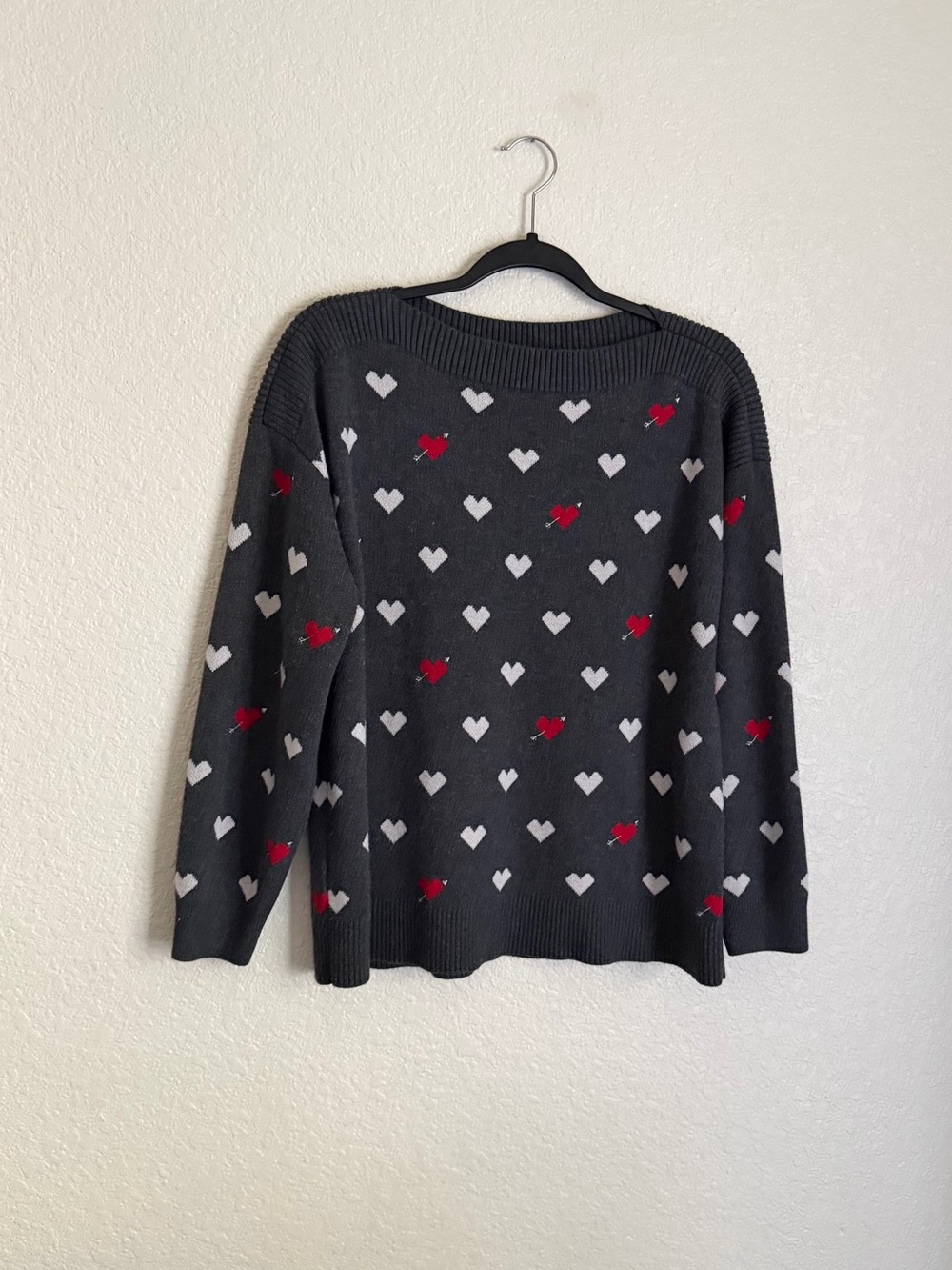 Ann Taylor Heart Print Charcoal Grey Boatneck Sweater L - Picture 2 of 9